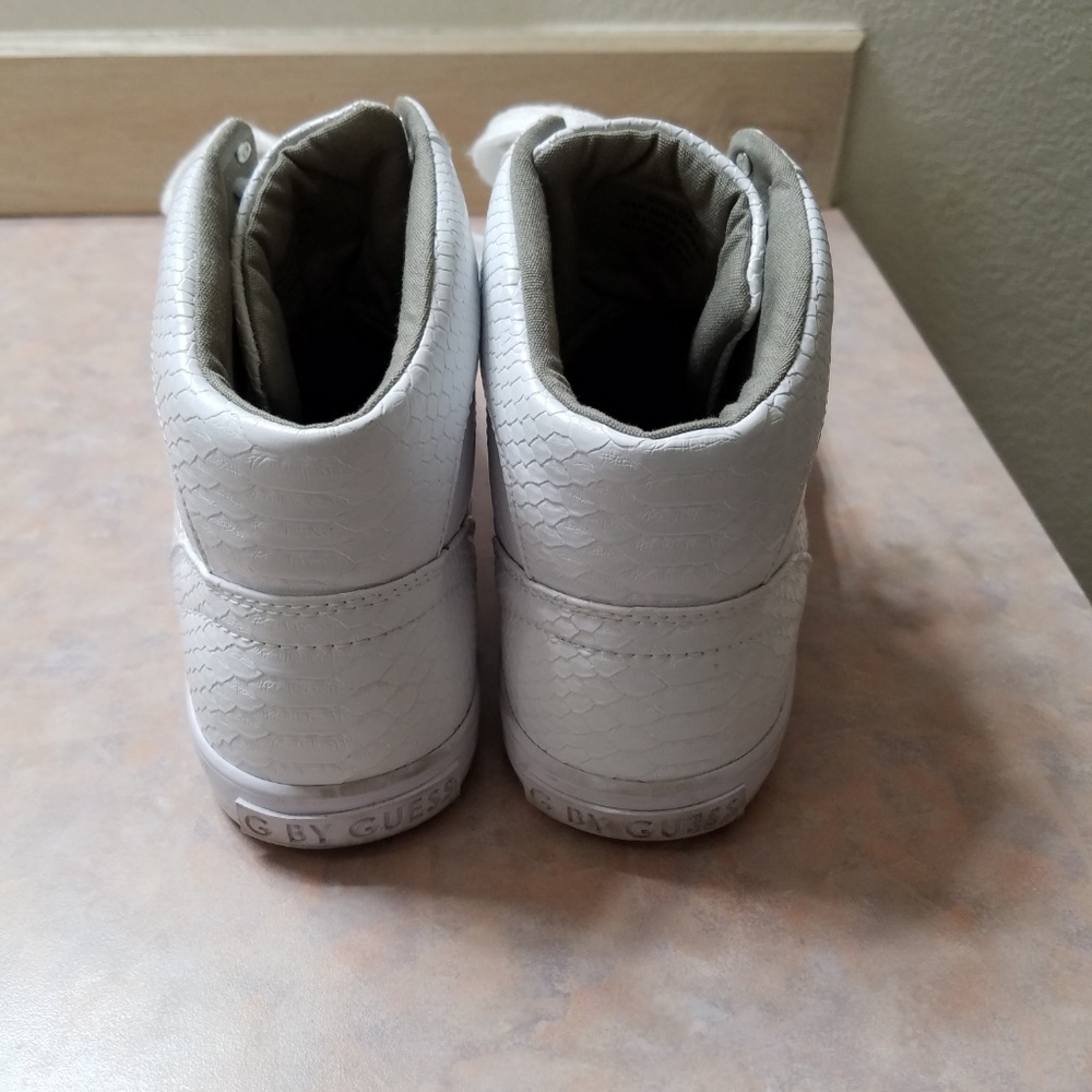White high top GUESS size 8.5 sneakers